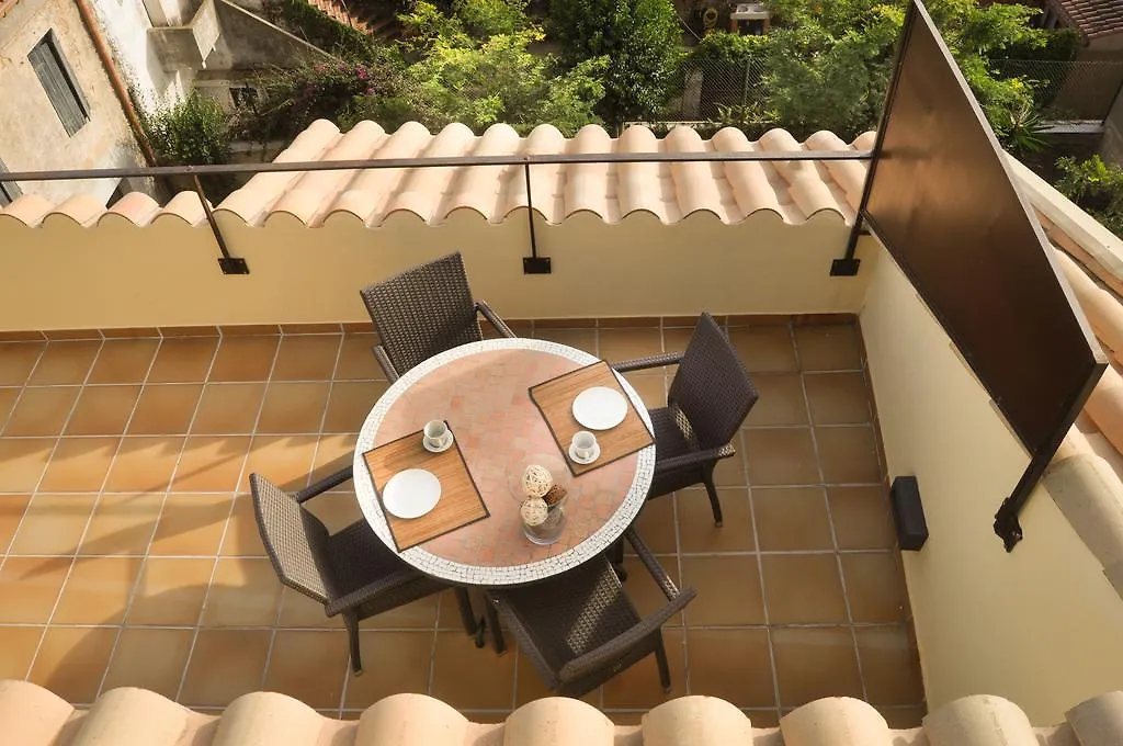 Can Tarongeta Apartments Palafrugell