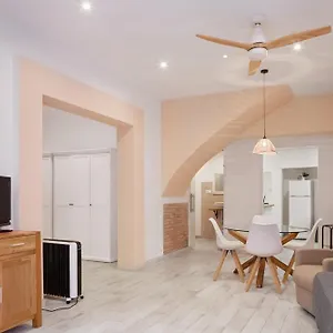 Loft Con Encanto En El Corazon Historico De Peralada (Perelada)
